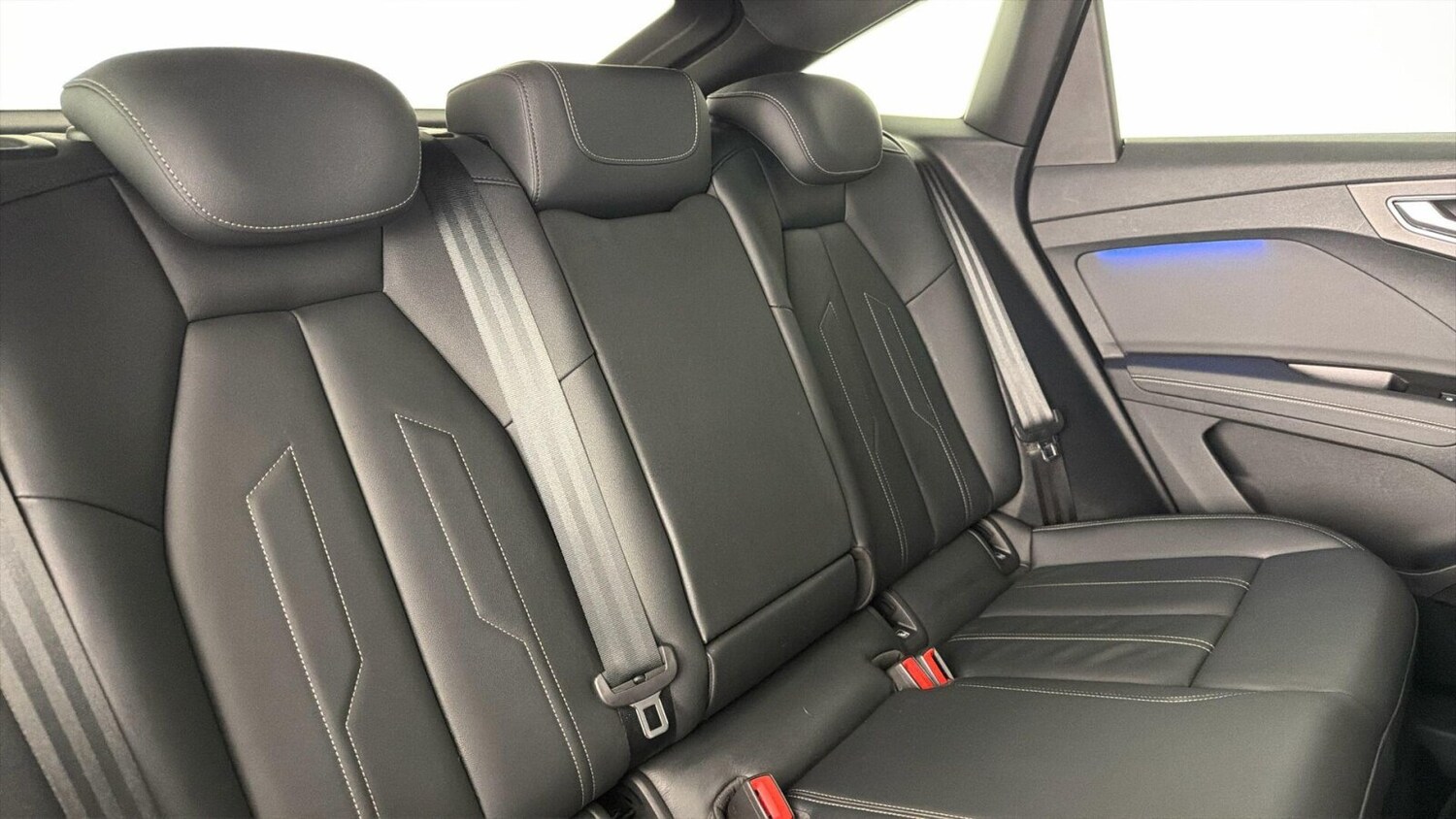 Used Audi Q4 e-tron 2023 for sale - 77685722: Photo 32