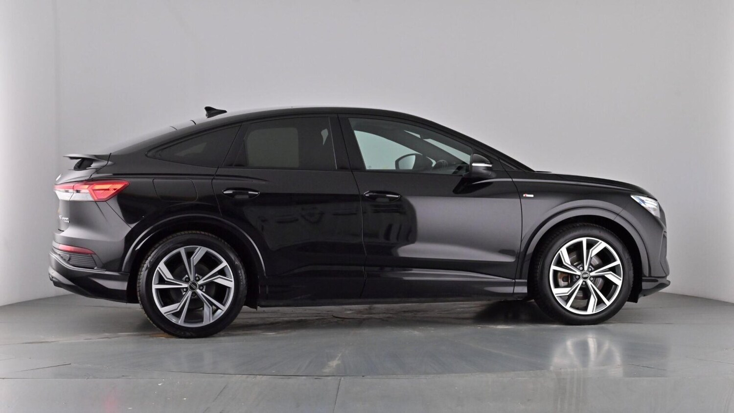 Used Audi Q4 e-tron 2023 for sale - 77685722: Photo 55