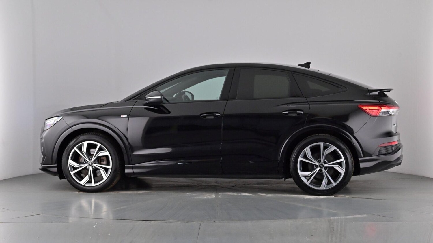 Used Audi Q4 e-tron 2023 for sale - 77685722: Photo 75