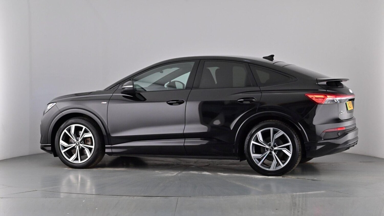 Used Audi Q4 e-tron 2023 for sale - 77685722: Photo 76