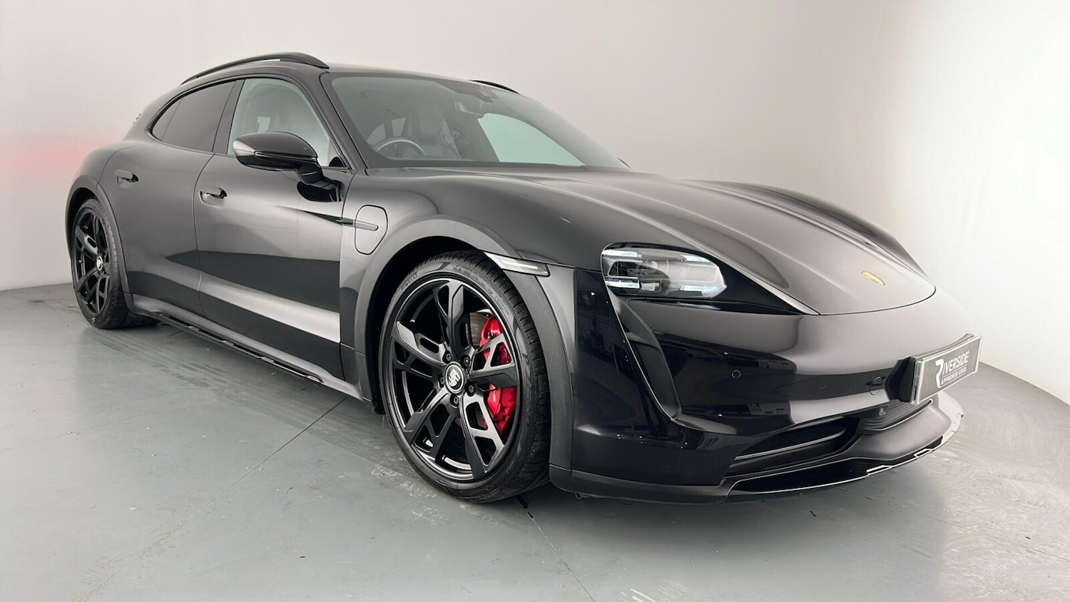 Used Porsche Taycan 2021 for sale - 77198172: Photo 17