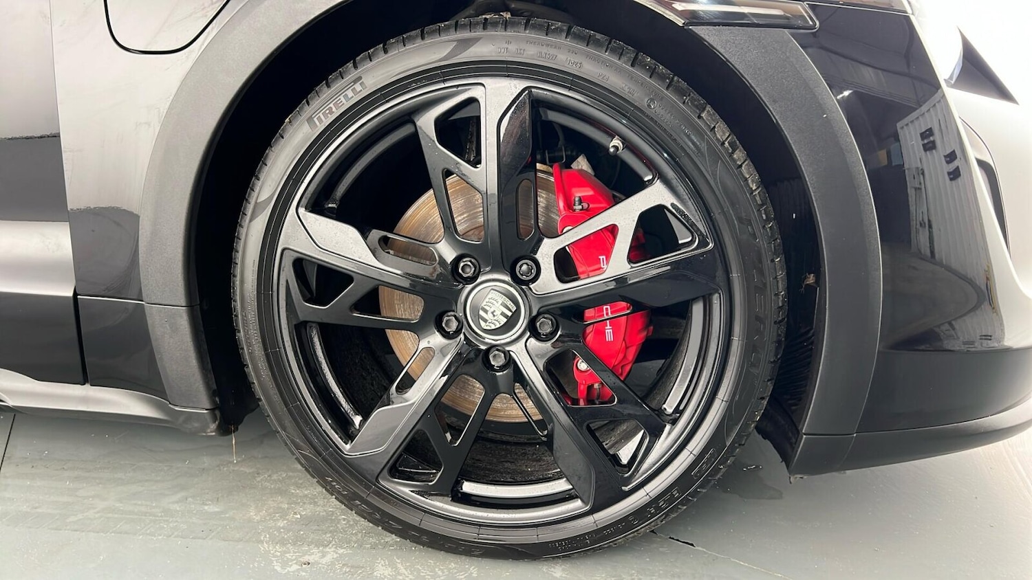 Used Porsche Taycan 2021 for sale - 77198172: Photo 21