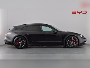 Used Porsche Taycan 2021 for sale - 77198172: Photo