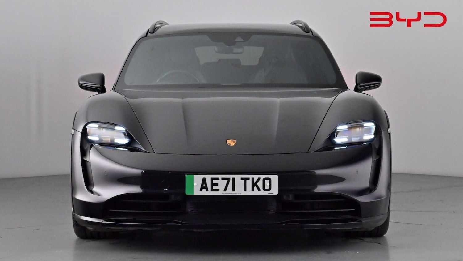 Used Porsche Taycan 2021 for sale - 77198172: Photo 6