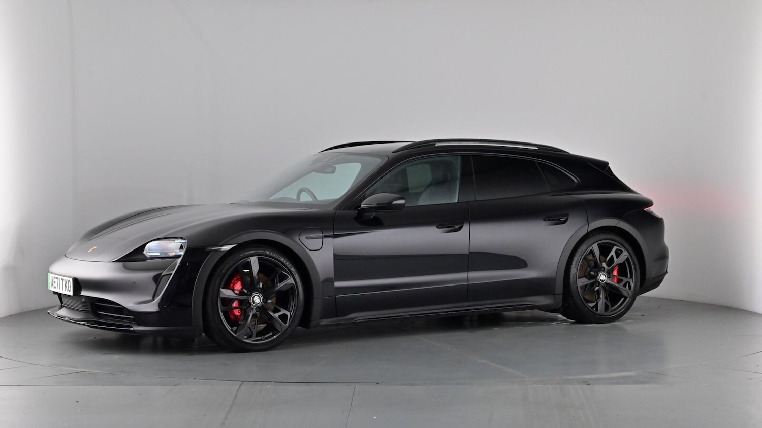 Used Porsche Taycan 2021 for sale - 77198172: Photo 71