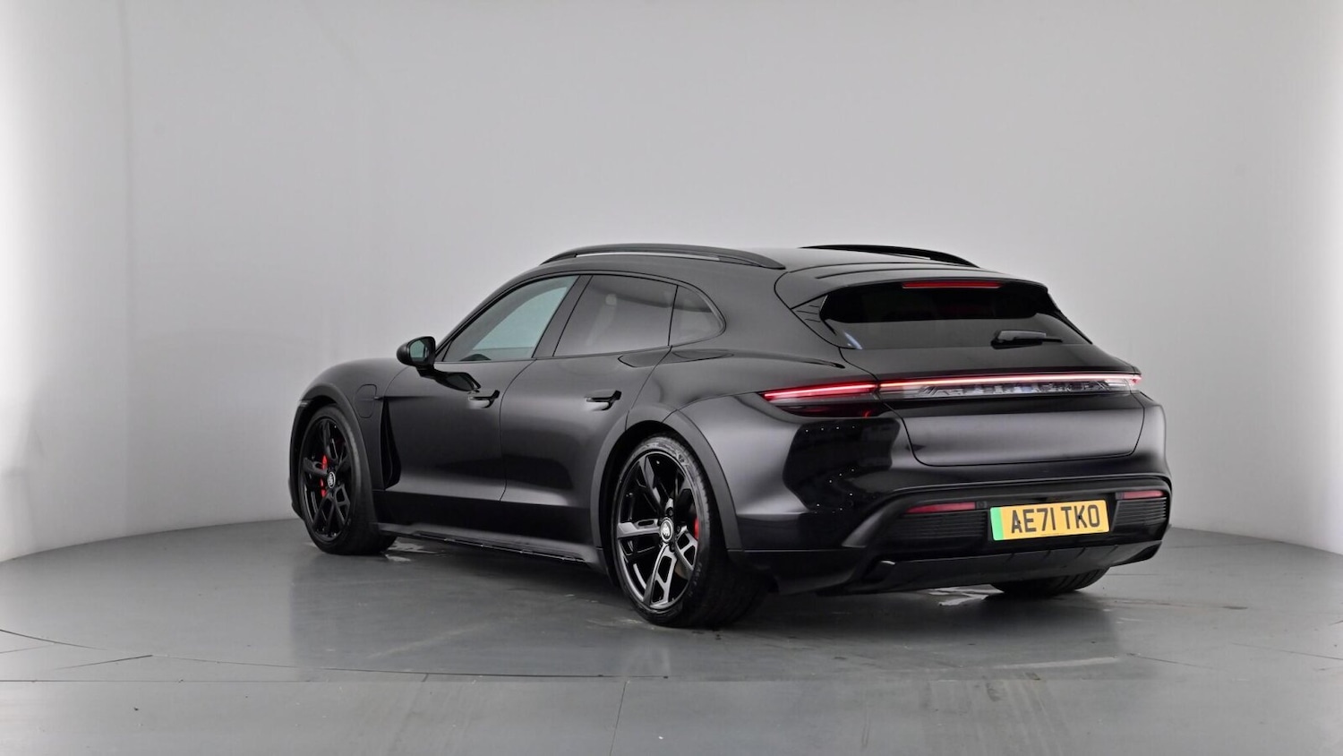 Used Porsche Taycan 2021 for sale - 77198172: Photo 80