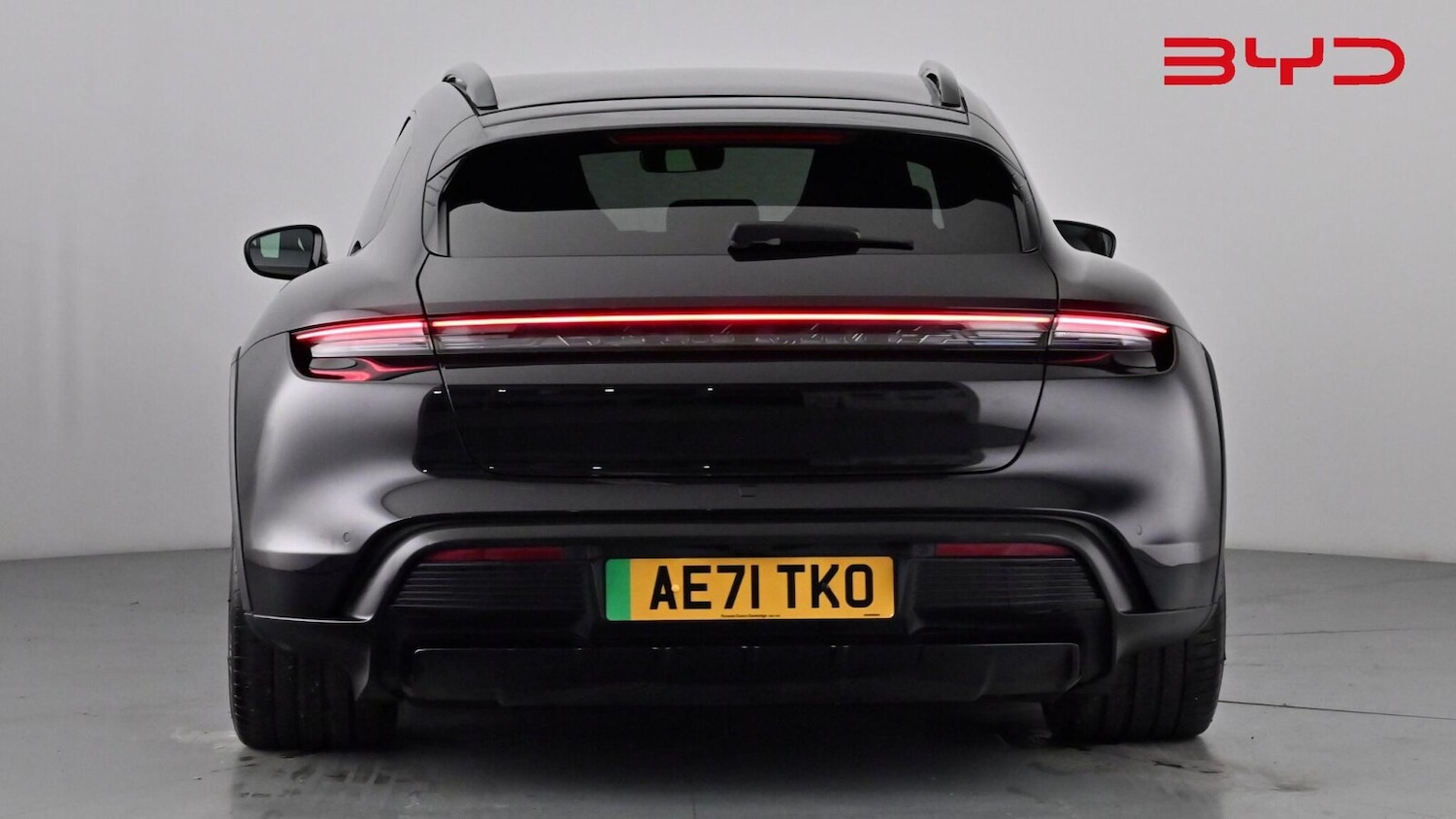 Used Porsche Taycan 2021 for sale - 77198172: Photo 9