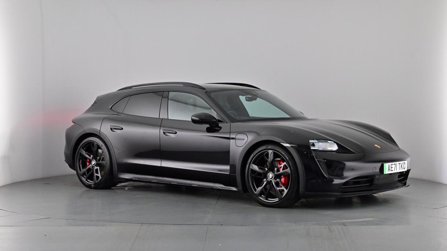 Used Porsche Taycan 2021 for sale - 77198172: Photo 96