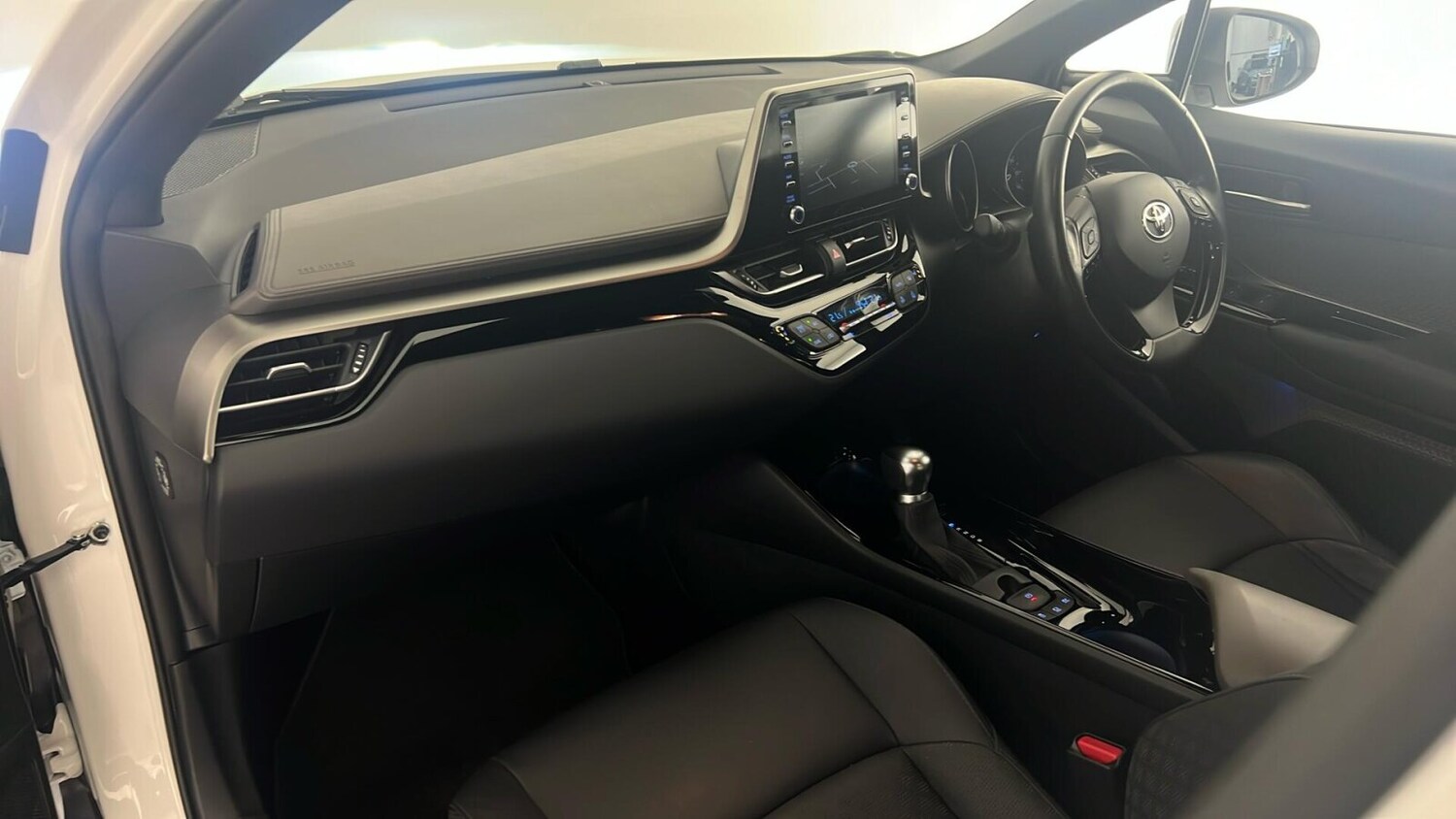 Used Toyota C-HR 2021 for sale - 76154843: Photo 19