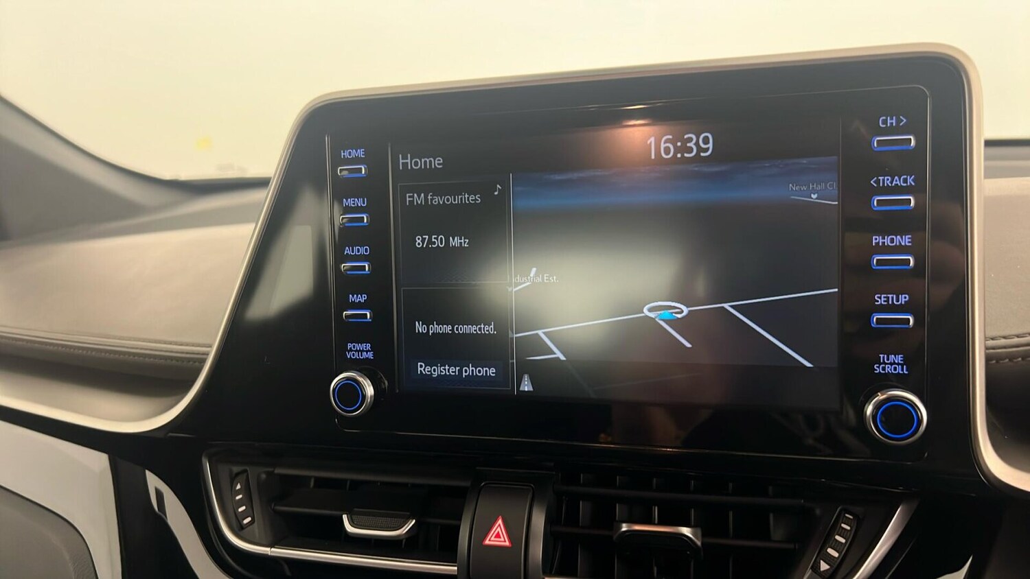 Used Toyota C-HR 2021 for sale - 76154843: Photo 41