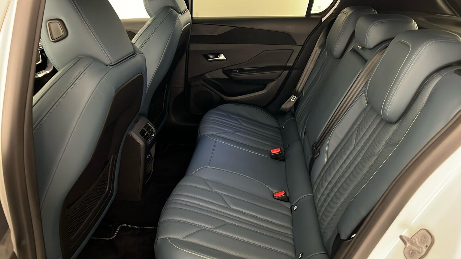 Used Peugeot 308 2022 for sale - 77648028: Photo 17