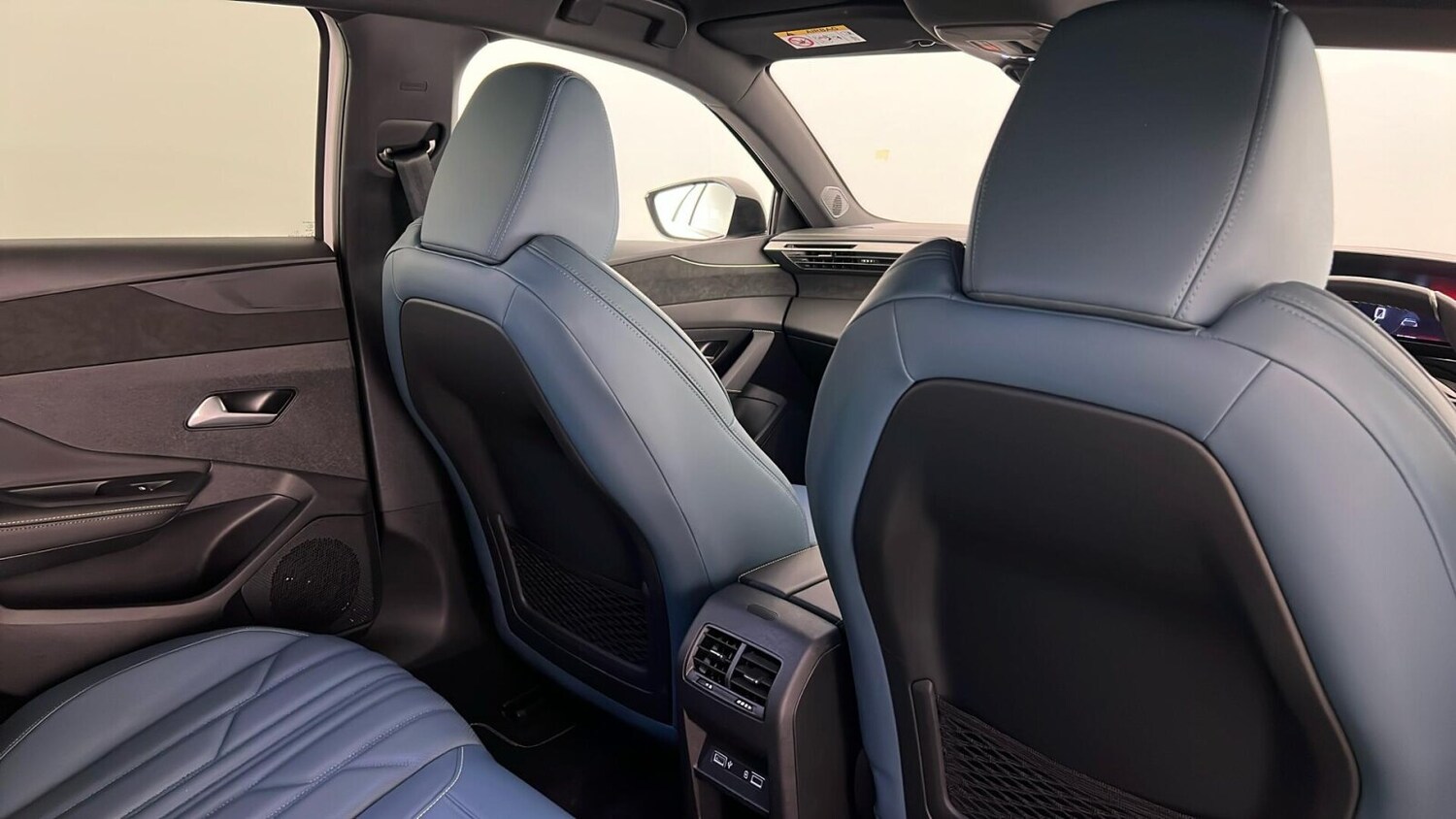 Used Peugeot 308 2022 for sale - 77648028: Photo 32