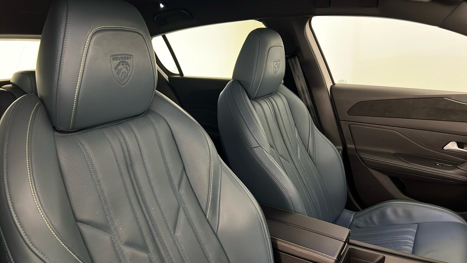 Used Peugeot 308 2022 for sale - 77648028: Photo 36