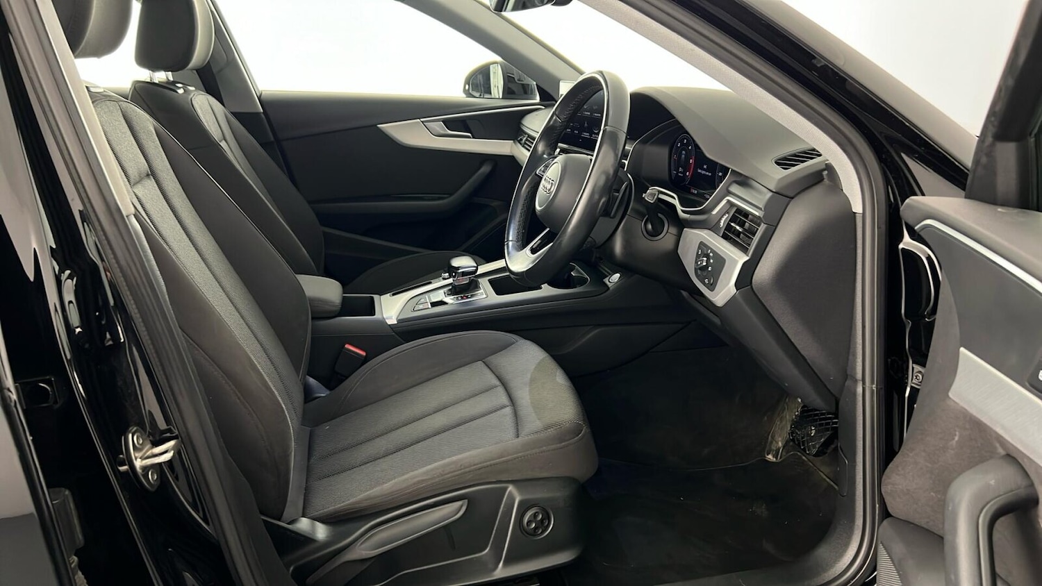 Used Audi A4 2021 for sale - 76959954: Photo 18