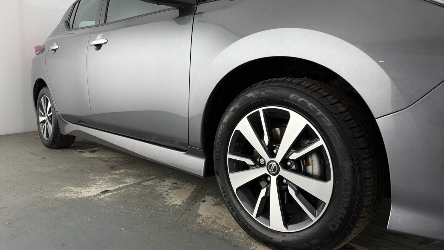 Used Nissan Leaf 2021 for sale - 78172631: Photo 25