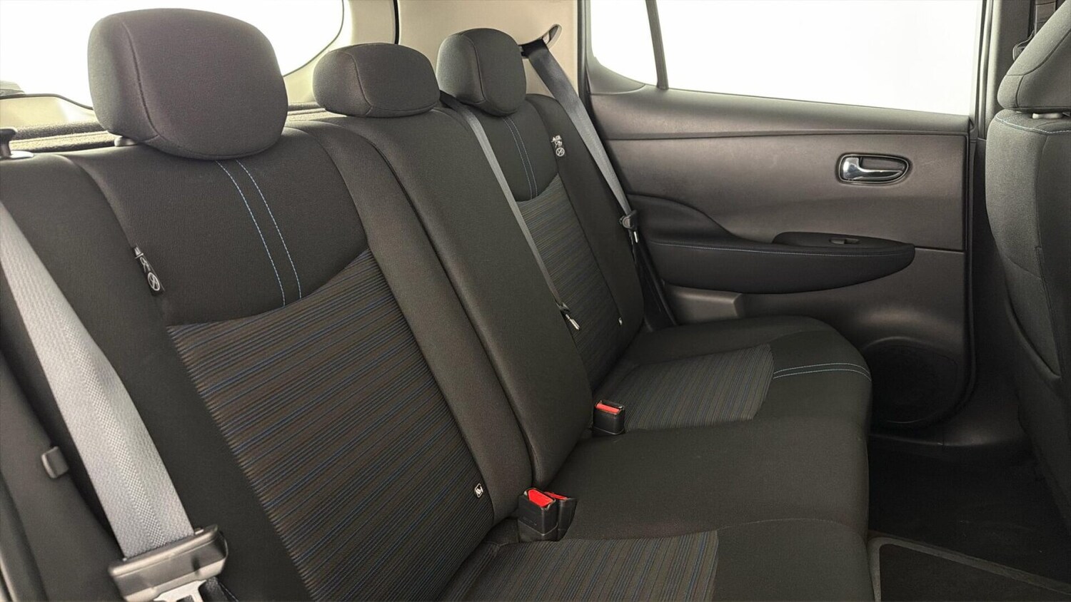 Used Nissan Leaf 2021 for sale - 78172631: Photo 32