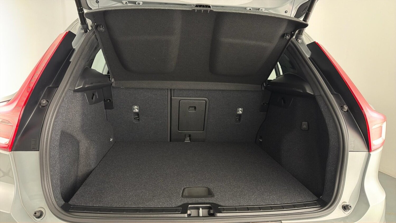 Used Volvo XC40 2024 for sale - 77959965: Photo 14