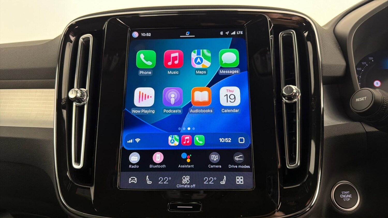 Used Volvo XC40 2024 for sale - 77959965: Photo 38