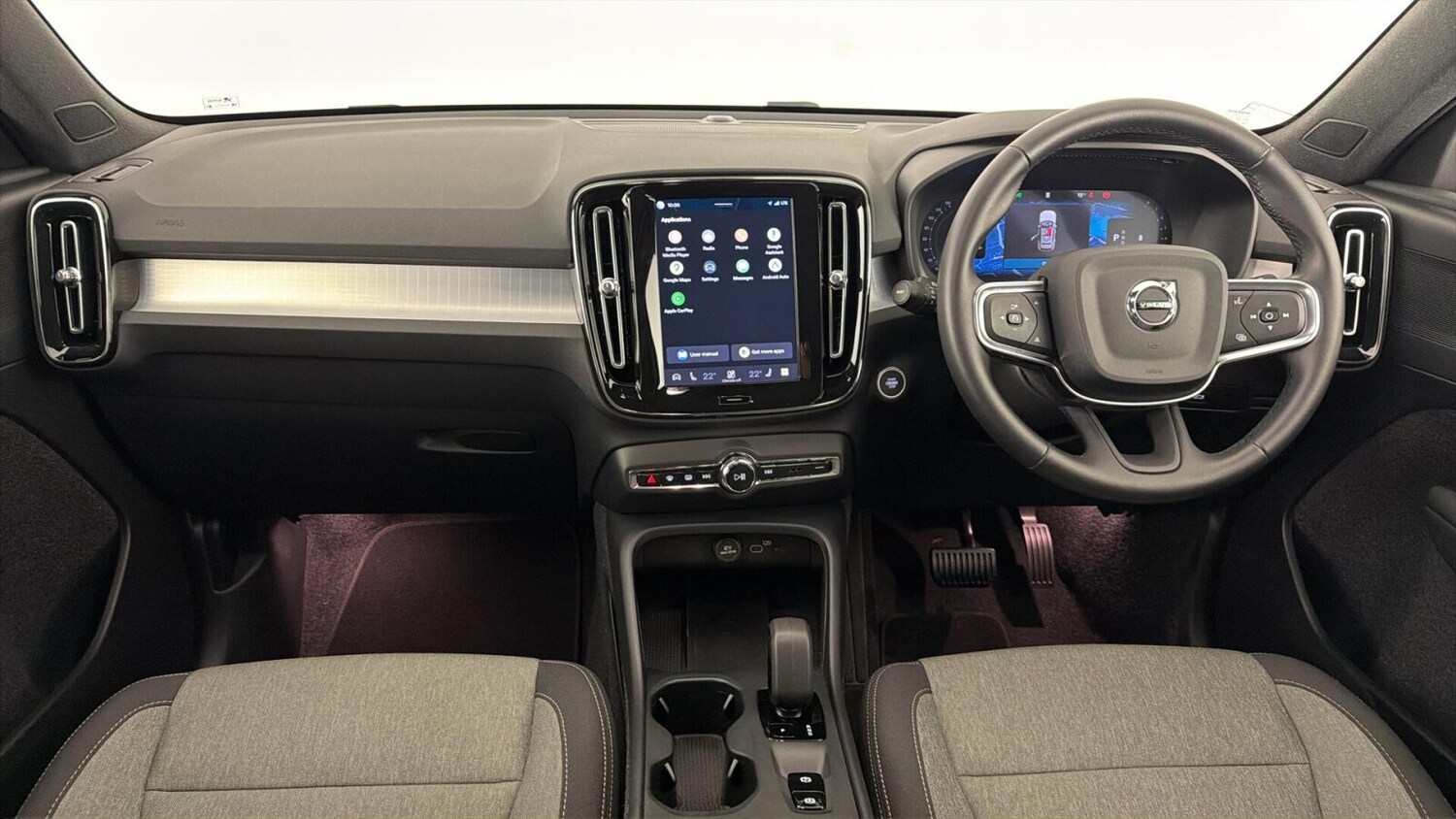 Used Volvo XC40 2024 for sale - 77959965: Photo 5