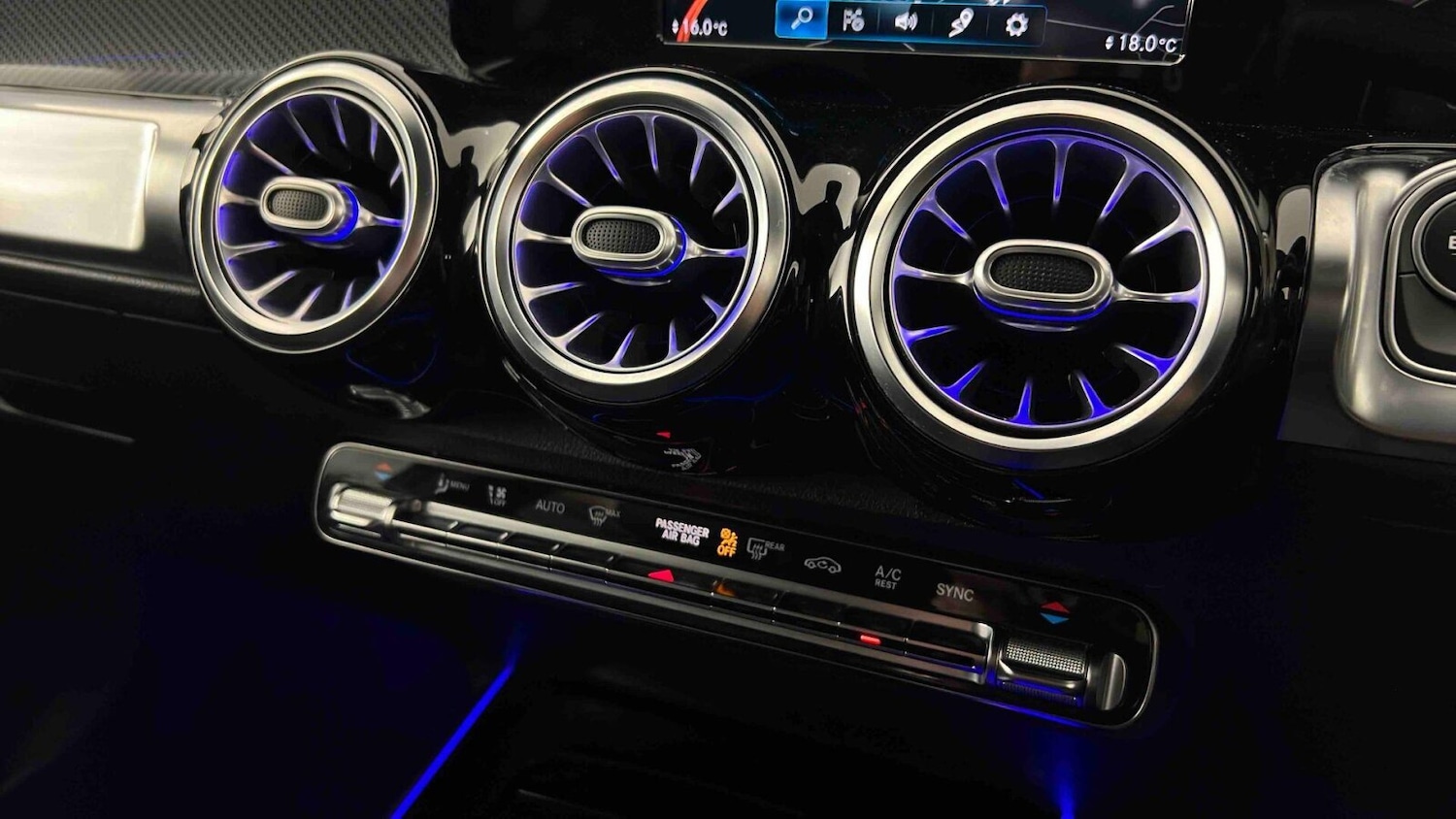 Used Mercedes-Benz GLB 2020 for sale - 76722347: Photo 17