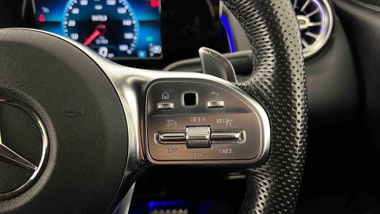 Used Mercedes-Benz GLB 2020 for sale - 76722347: Photo 19