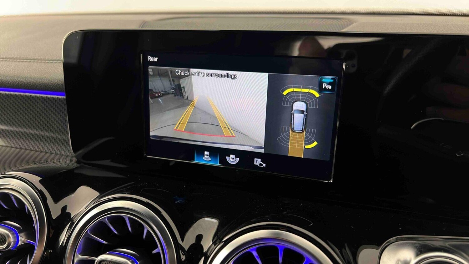 Used Mercedes-Benz GLB 2020 for sale - 76722347: Photo 25