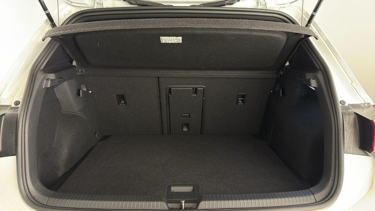 Used Volkswagen Golf 2023 for sale - 77685748: Photo 19