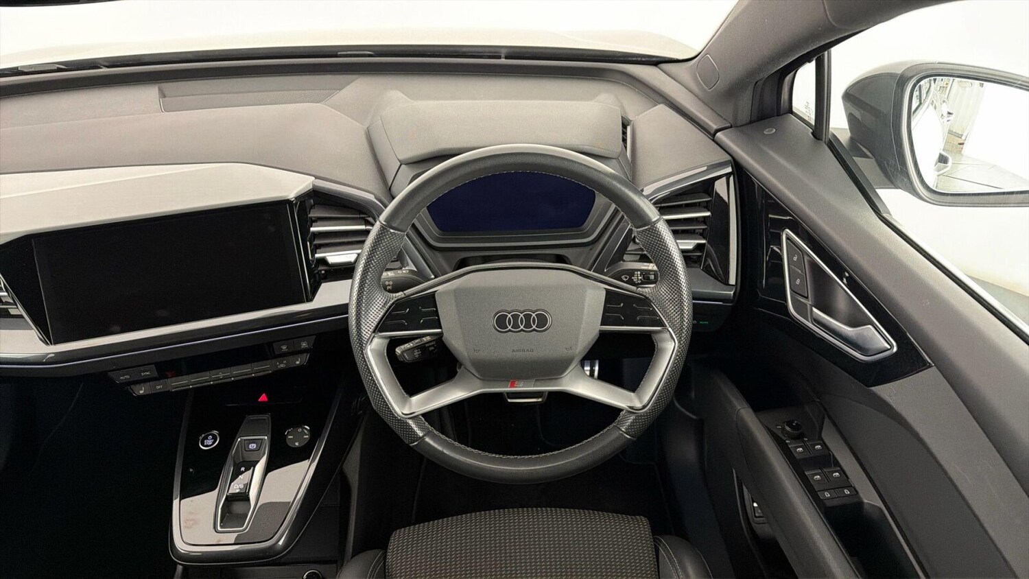 Used Audi Q4 e-tron 2023 for sale - 77685720: Photo 19