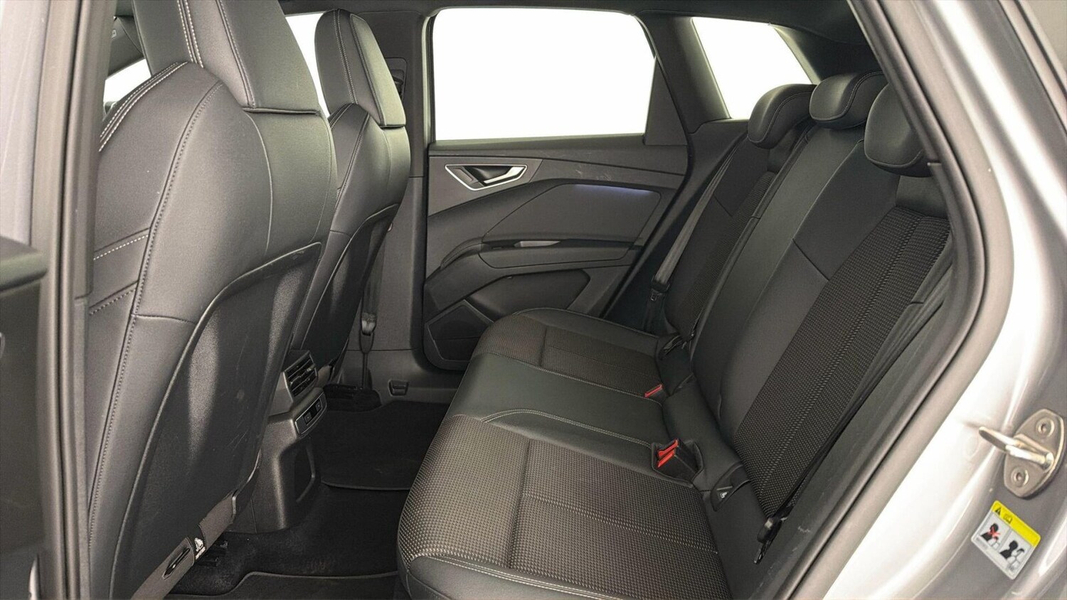 Used Audi Q4 e-tron 2023 for sale - 77685720: Photo 21