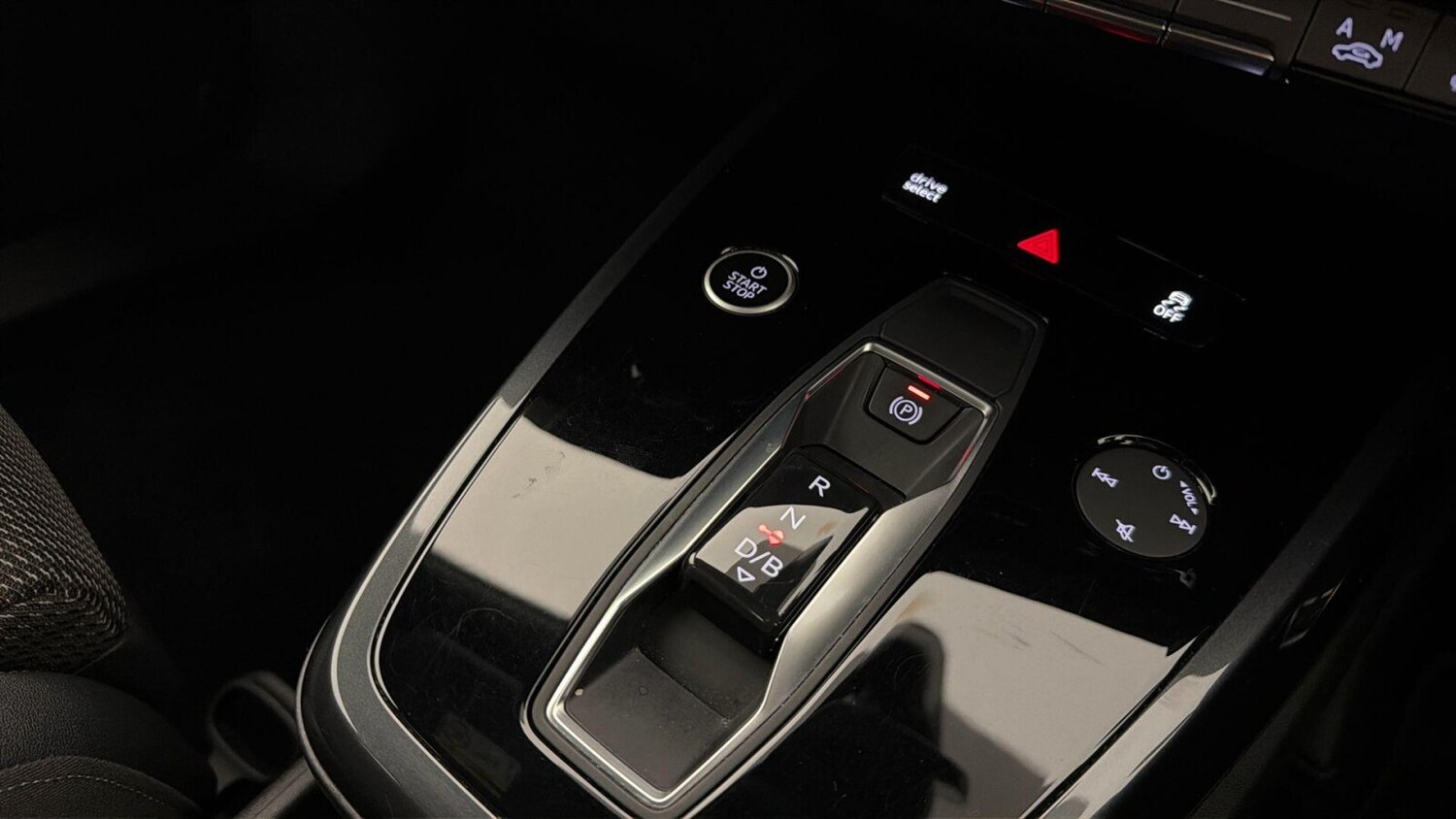 Used Audi Q4 e-tron 2023 for sale - 77685720: Photo 23