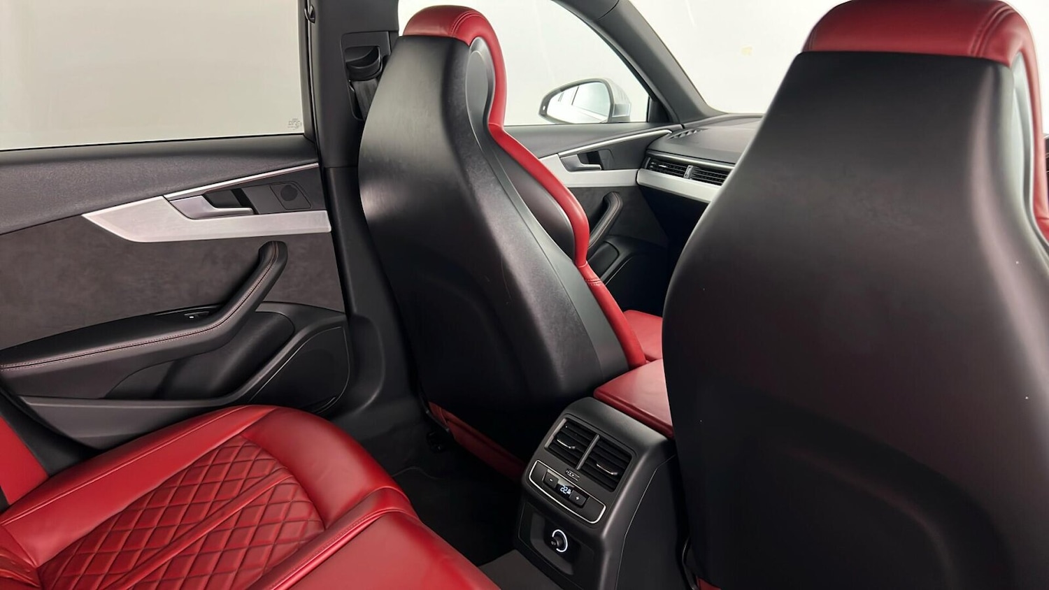 Used Audi A4 2018 for sale - 77205564: Photo 30