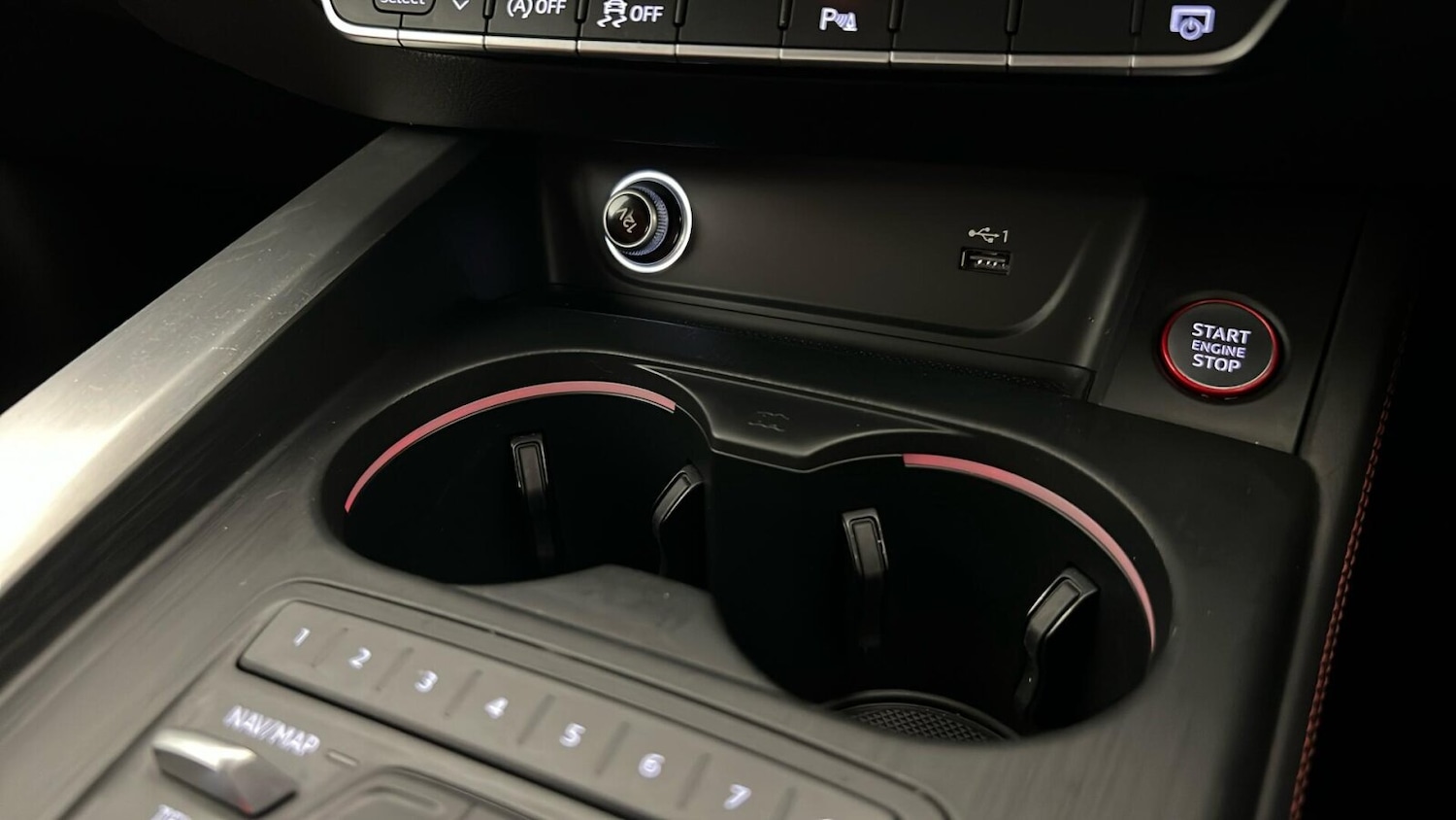 Used Audi A4 2018 for sale - 77205564: Photo 41