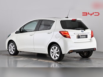 Used Toyota Yaris 2015 for sale - 78518685: Photo