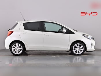 Used Toyota Yaris 2015 for sale - 78518685: Photo