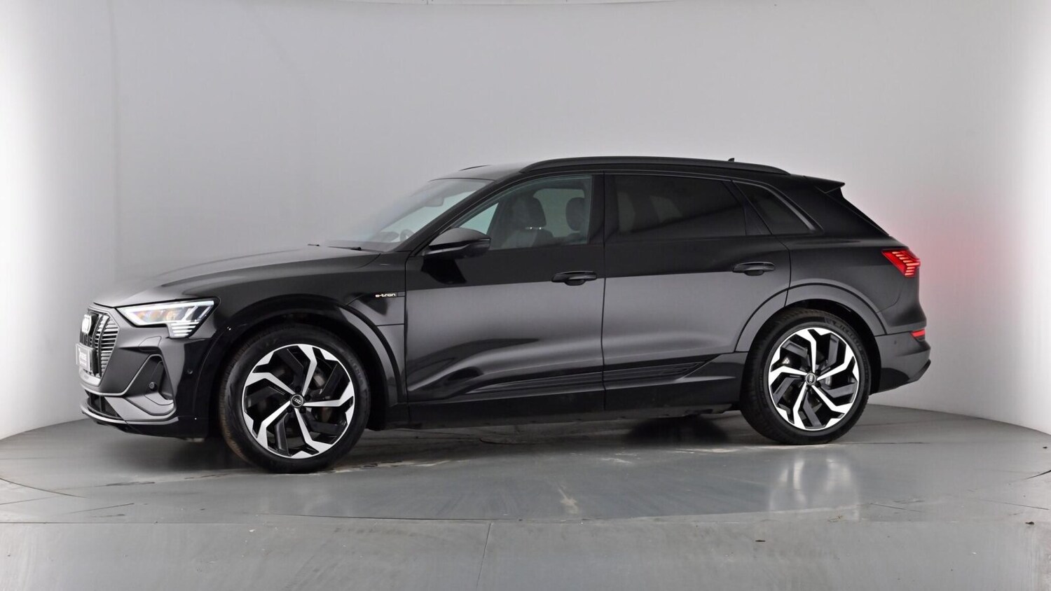 Used Audi e-tron 2022 for sale - 77885458: Photo 51