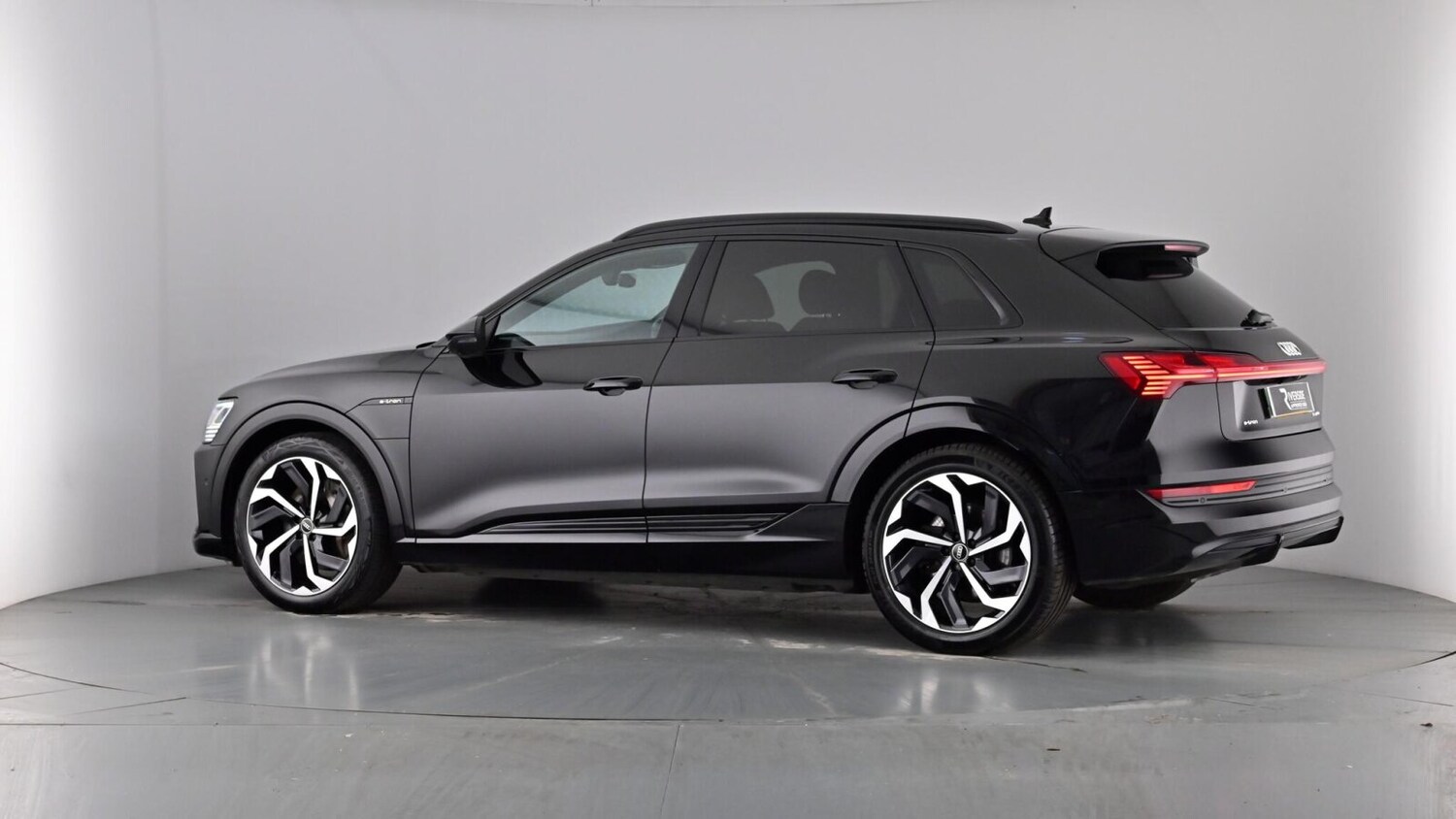 Used Audi e-tron 2022 for sale - 77885458: Photo 56