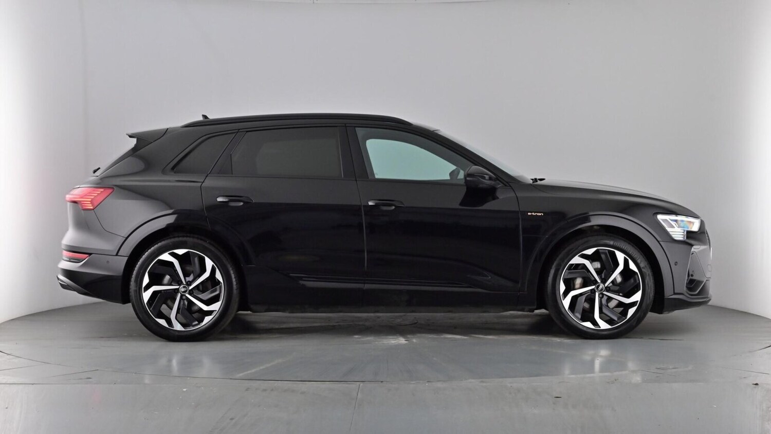 Used Audi e-tron 2022 for sale - 77885458: Photo 71