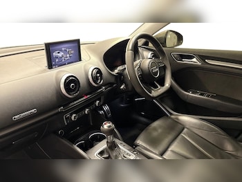 Used Audi RS3 2020 for sale - 76514868: Photo