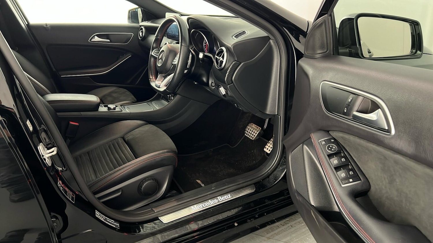 Used Mercedes-Benz A-Class 2017 for sale - 77010538: Photo 16