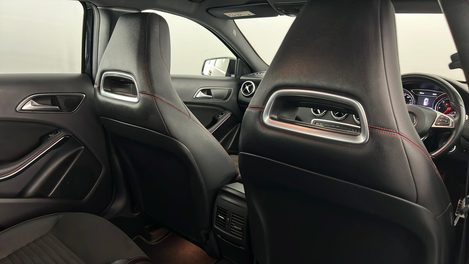 Used Mercedes-Benz A-Class 2017 for sale - 77010538: Photo 32