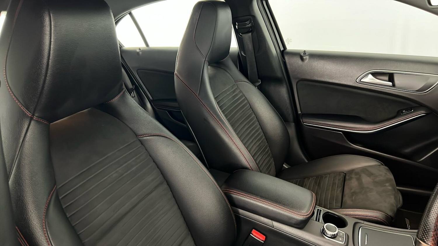 Used Mercedes-Benz A-Class 2017 for sale - 77010538: Photo 35