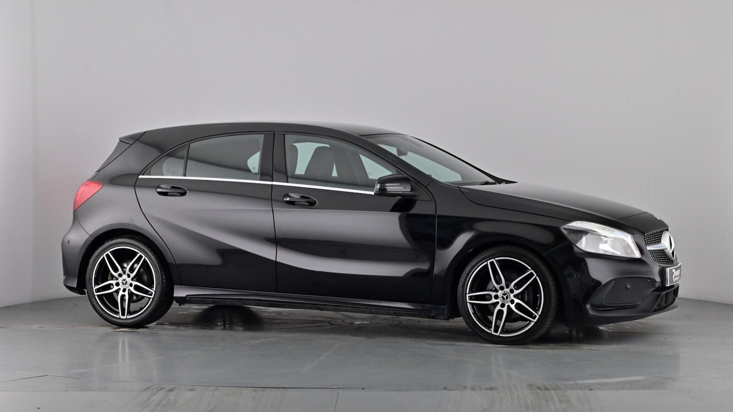 Used Mercedes-Benz A-Class 2017 for sale - 77010538: Photo 79