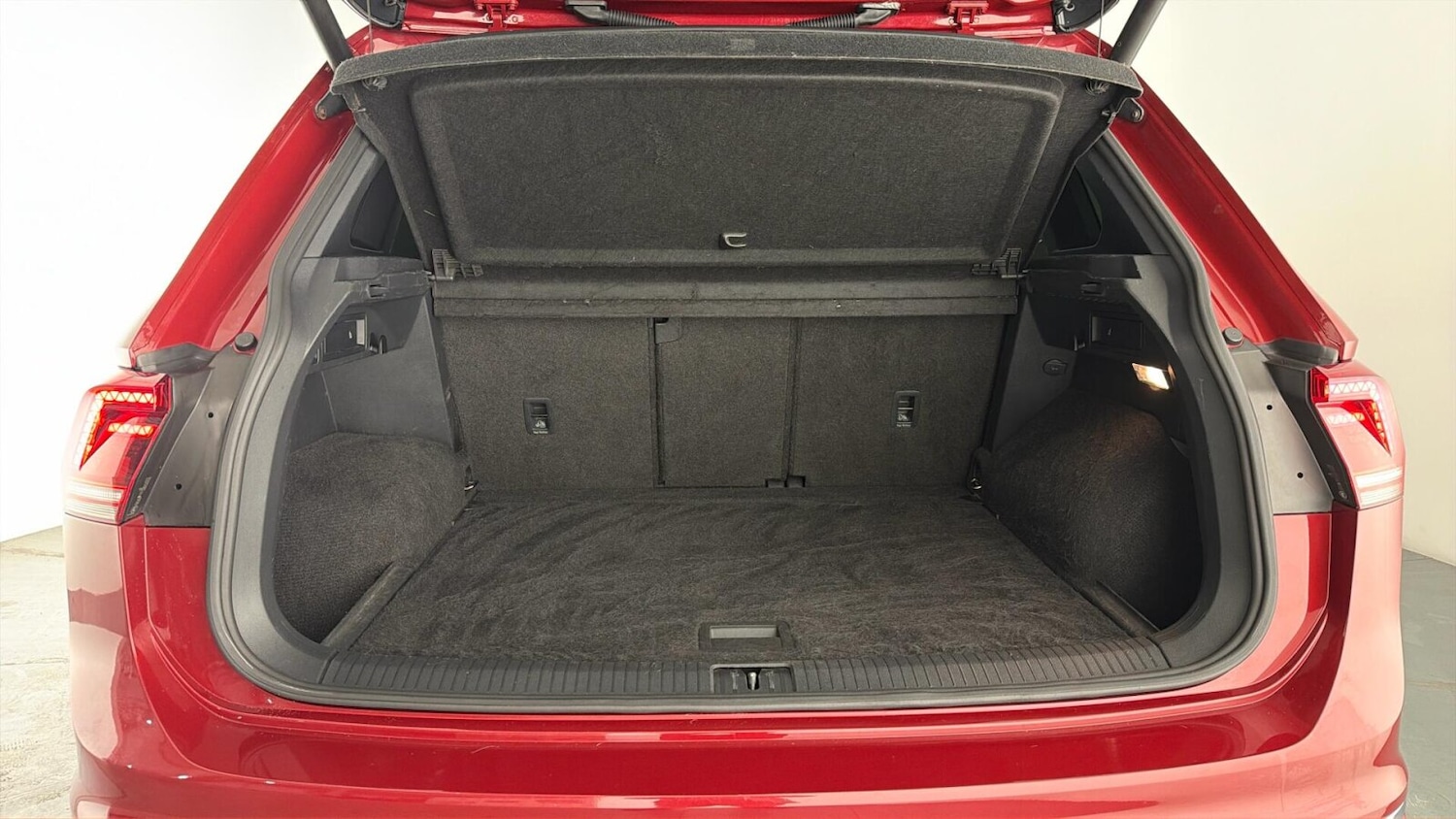 Used Volkswagen Tiguan 2017 for sale - 77755685: Photo 13