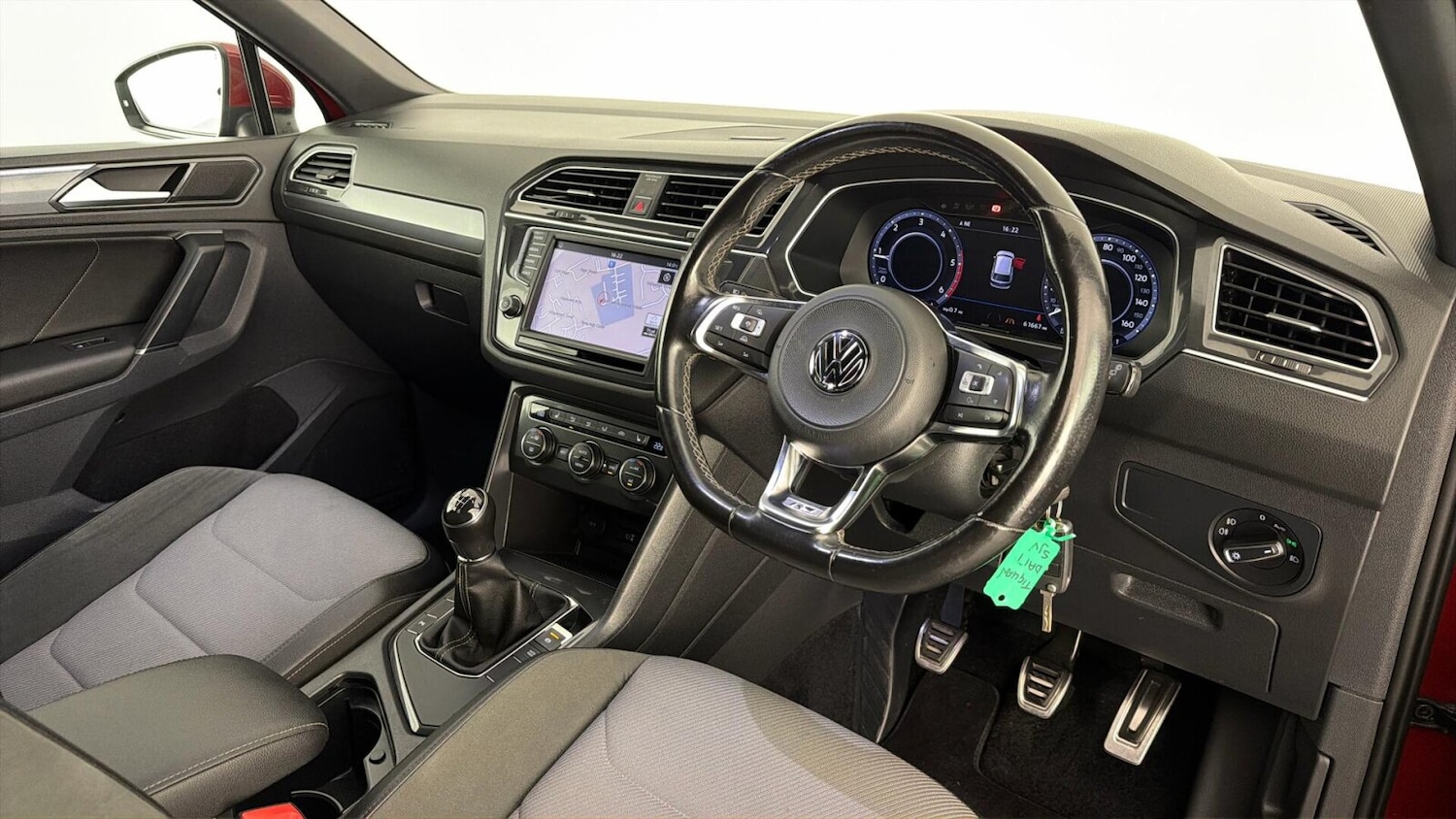 Used Volkswagen Tiguan 2017 for sale - 77755685: Photo 15