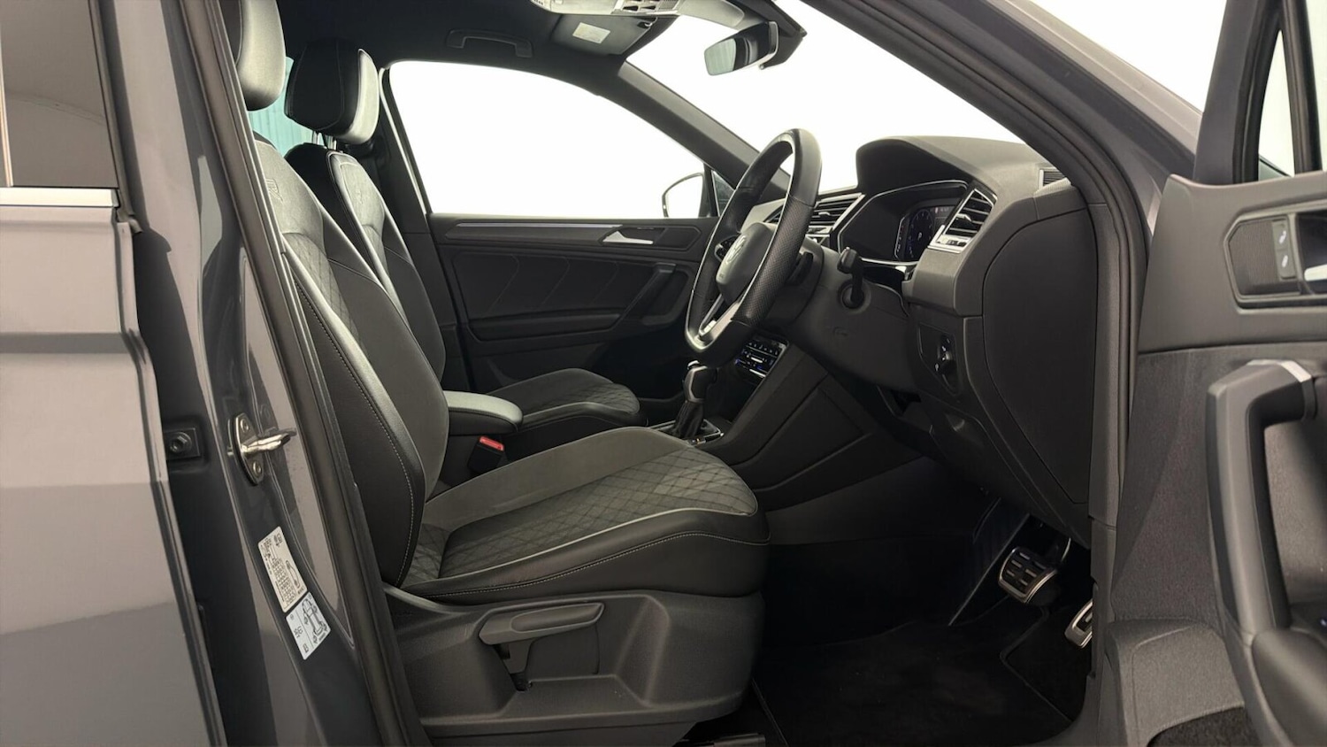 Used Volkswagen Tiguan 2022 for sale - 77771258: Photo 16