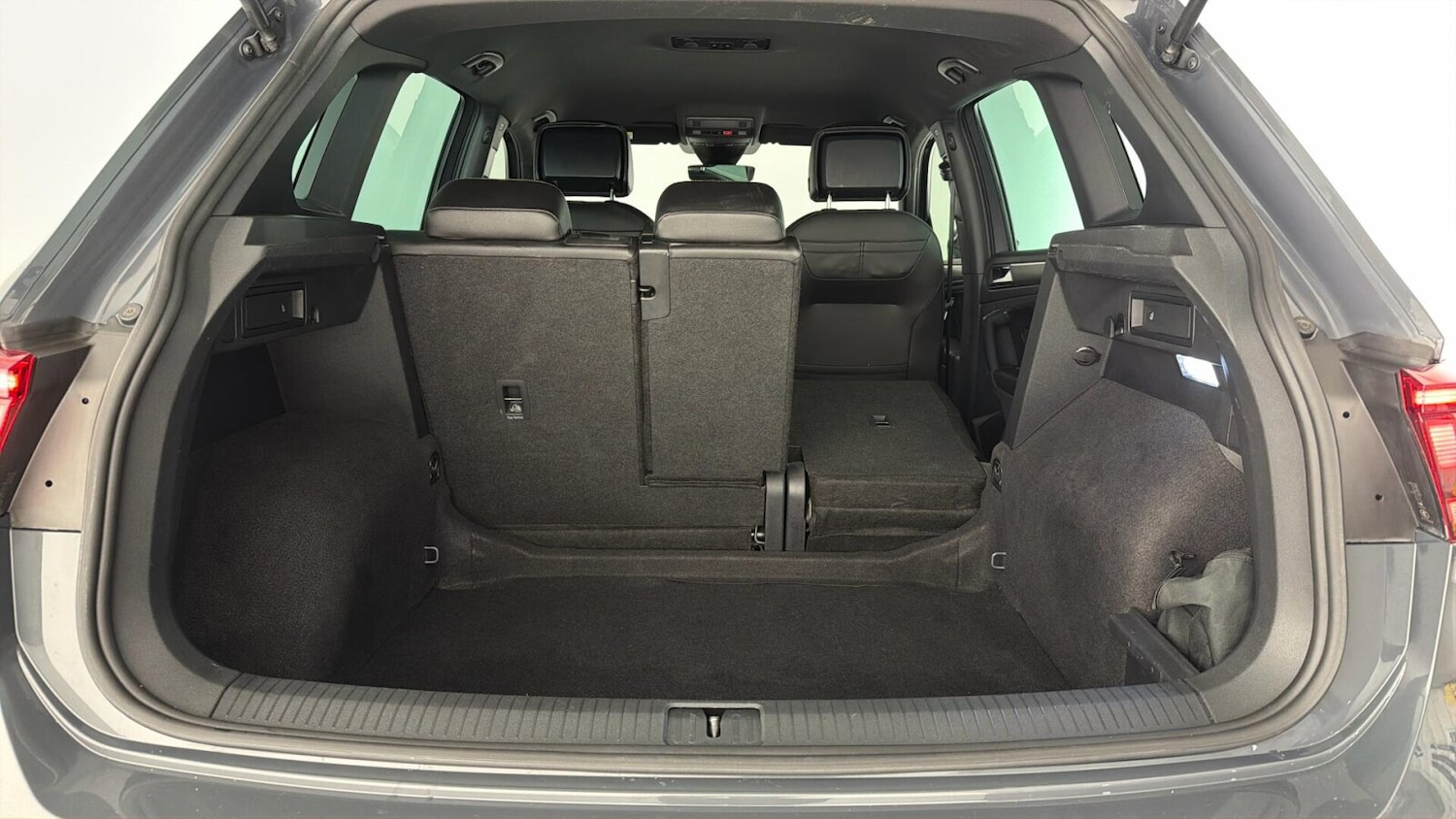 Used Volkswagen Tiguan 2022 for sale - 77771258: Photo 30