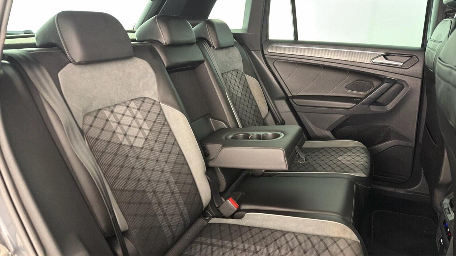 Used Volkswagen Tiguan 2022 for sale - 77771258: Photo 32