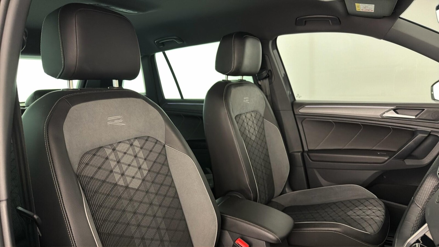 Used Volkswagen Tiguan 2022 for sale - 77771258: Photo 33