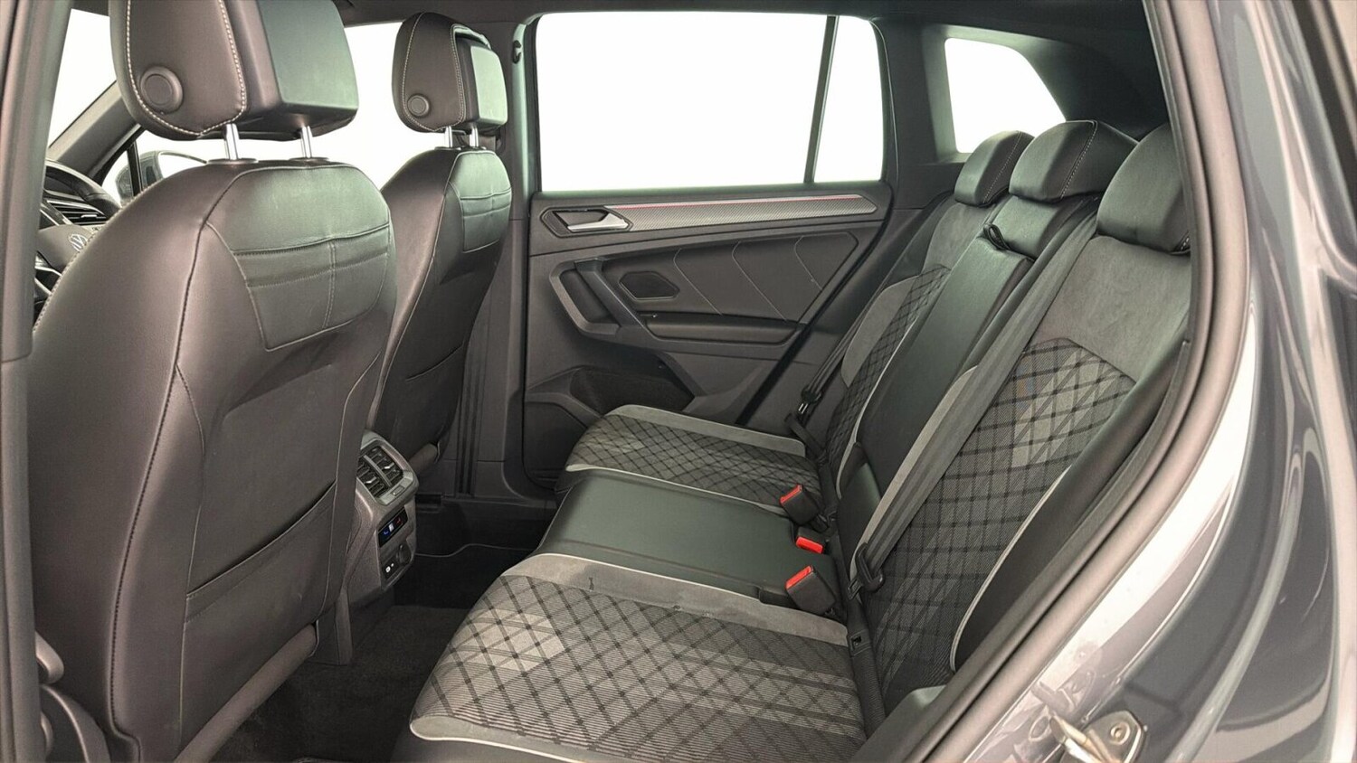 Used Volkswagen Tiguan 2021 for sale - 77576434: Photo 12