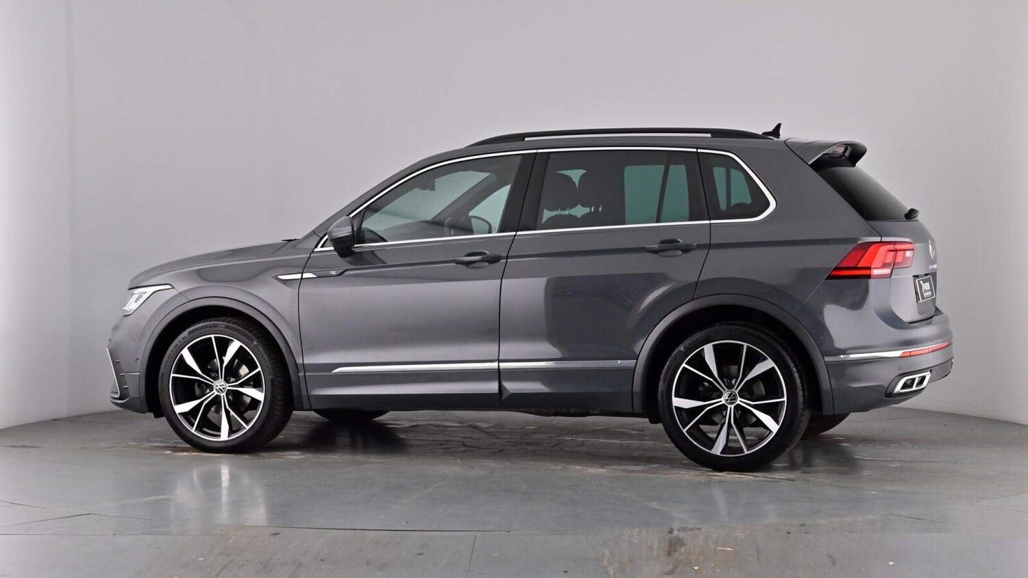 Used Volkswagen Tiguan 2021 for sale - 77576434: Photo 62